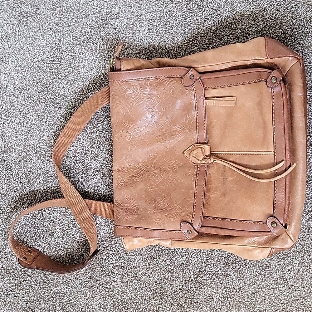 The Sak Ventura Convertible Backpack Bag Leather Tobacco Floral Embossed